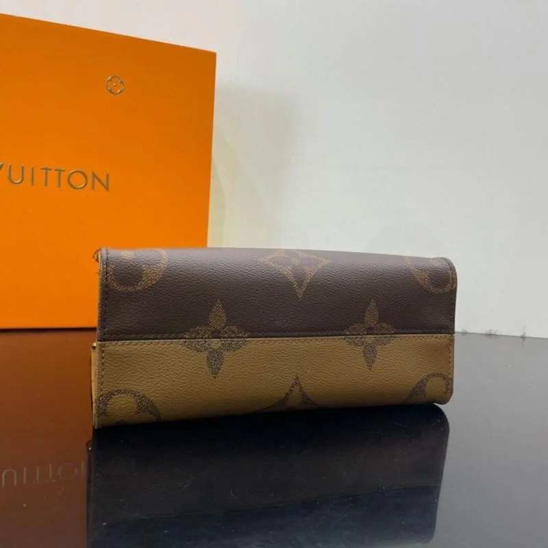 Louis Vuitton Shopping Bags Stretchable 41710