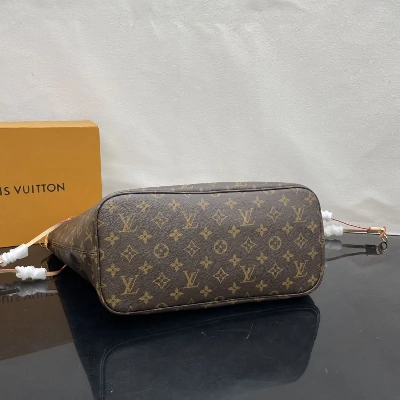 EyeCatching Louis Vuitton Shopping Bags 41705