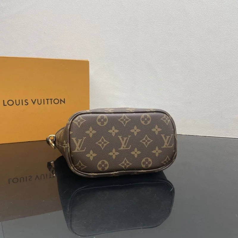 Seasonal Louis Vuitton Shopping Bags 41707