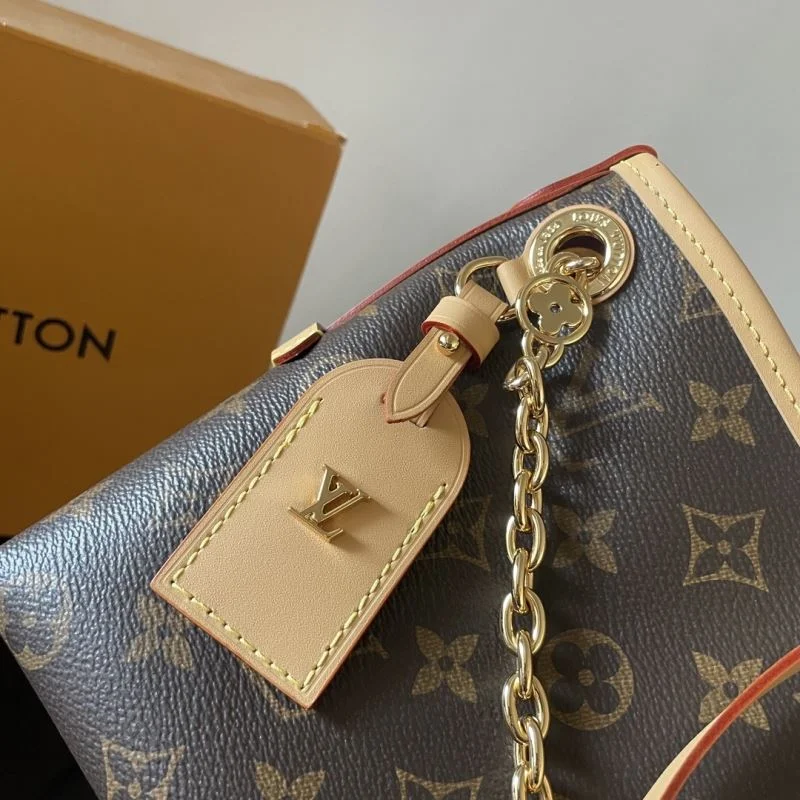 ComfortFit Louis Vuitton Shopping Bags 41715