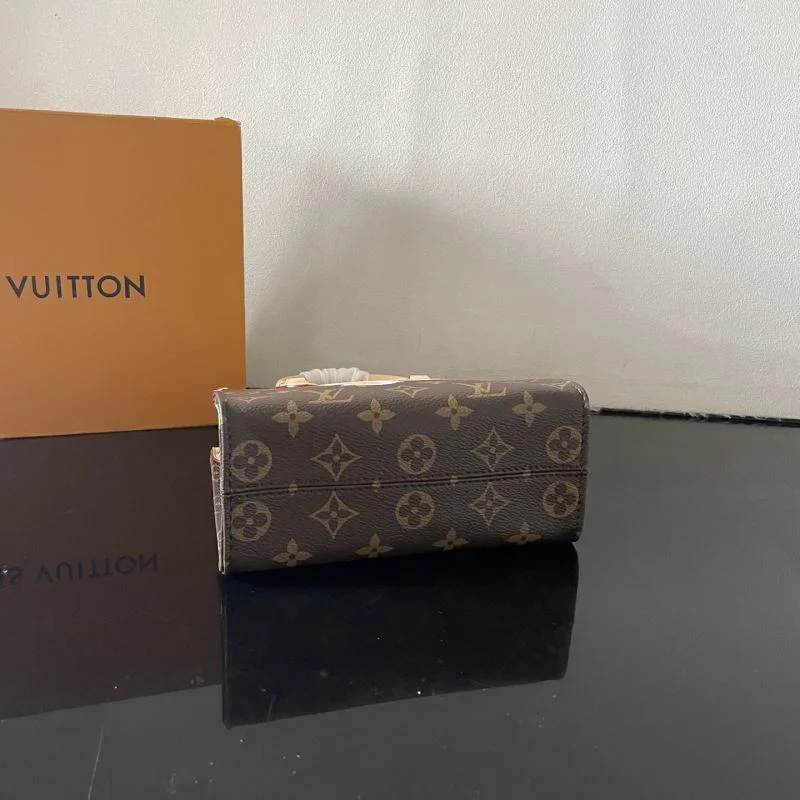 HighPerformance Louis Vuitton Shopping Bags 41567