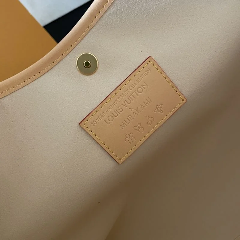Functional Louis Vuitton Shopping Bags 41515