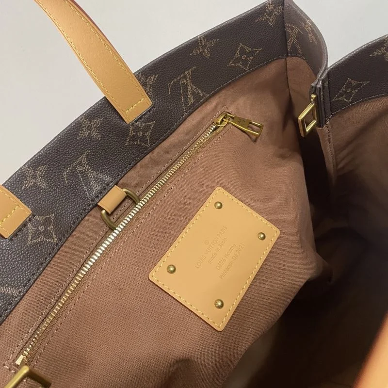 Cozy Louis Vuitton Shopping Bags 41527