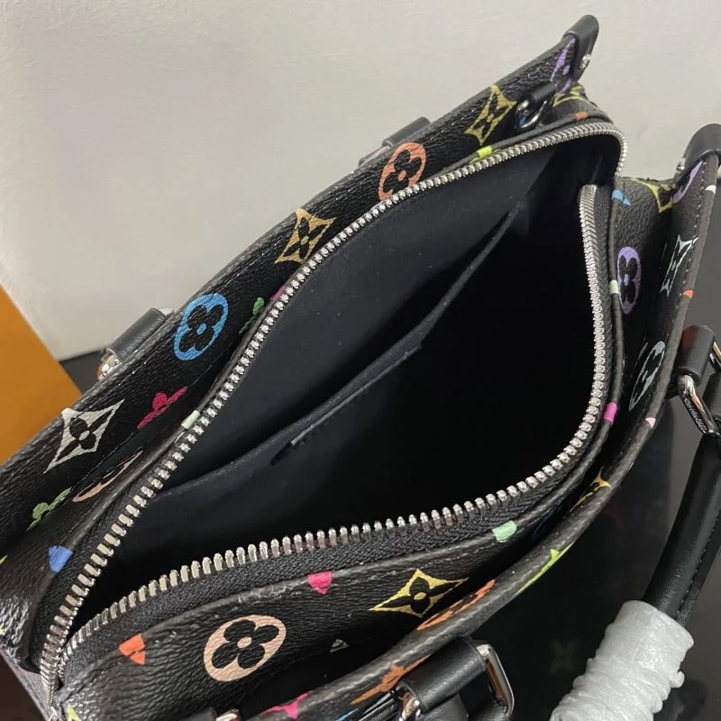 Functional Louis Vuitton Shopping Bags 41522