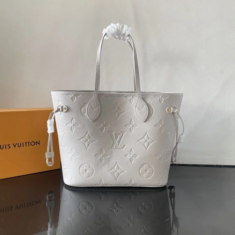 Breathable Louis Vuitton Shopping Bags 41517