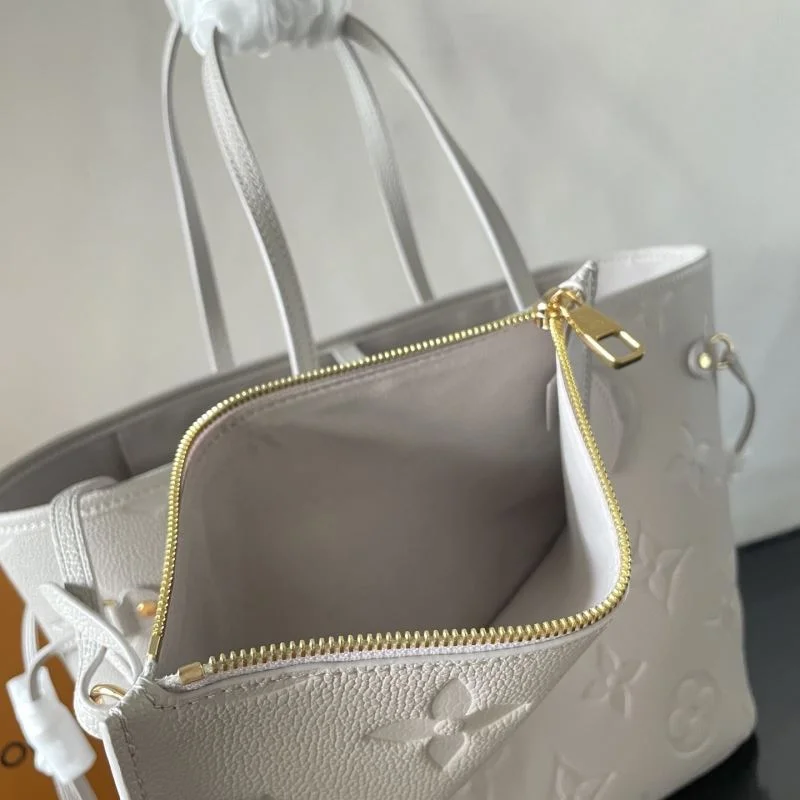 Breathable Louis Vuitton Shopping Bags 41517