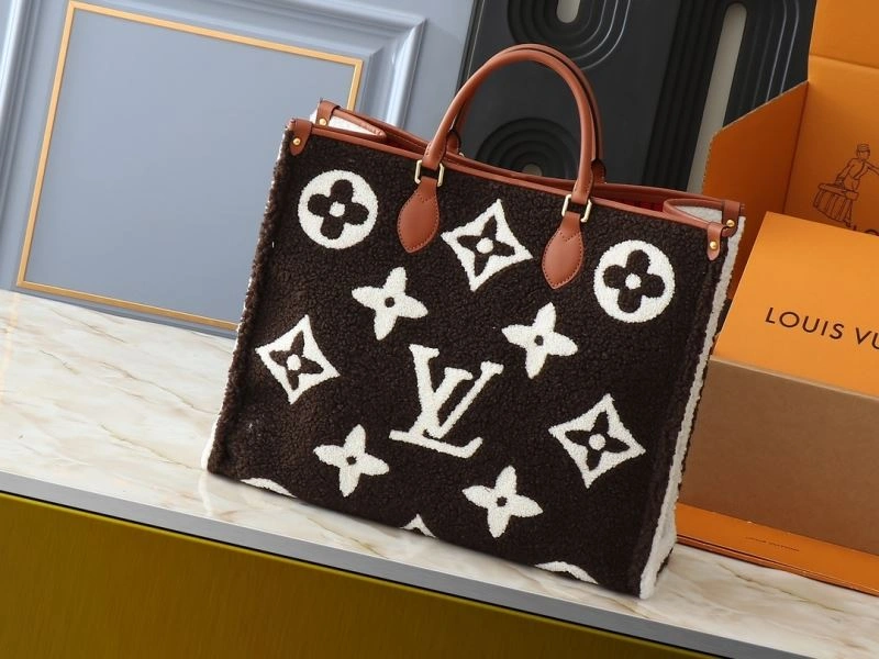 Louis Vuitton Shopping Bags DailyWear 88530