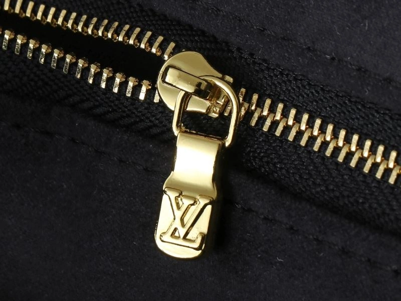 Louis Vuitton Shopping Bags Stretchable 88524