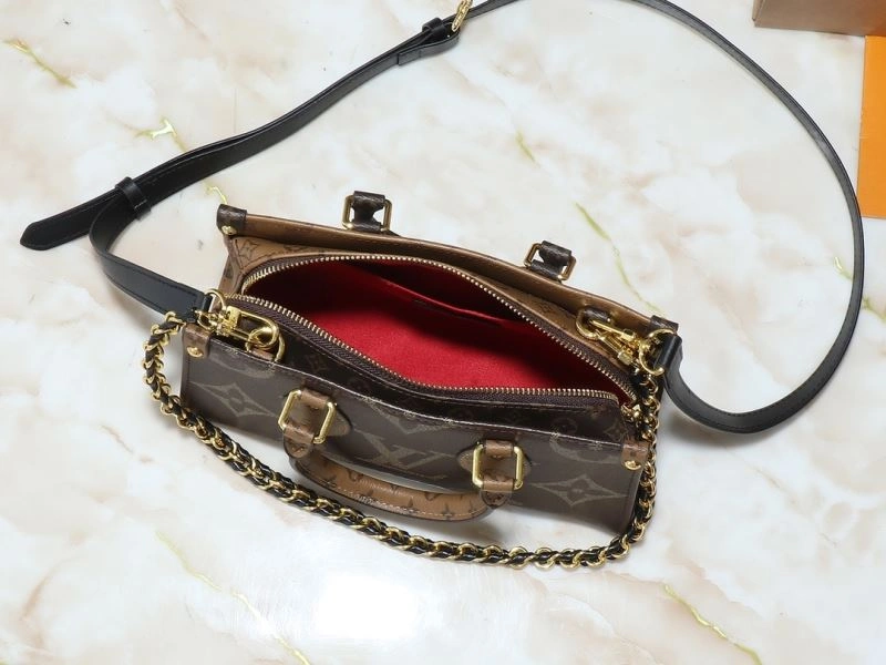 Louis Vuitton Shopping Bags UrbanChic 88518