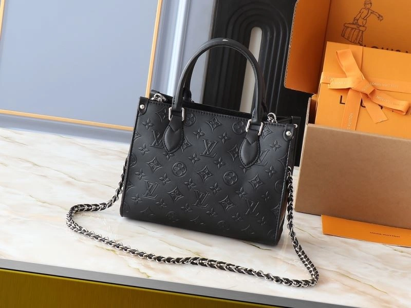 Louis Vuitton Shopping Bags WellDesigned 88512