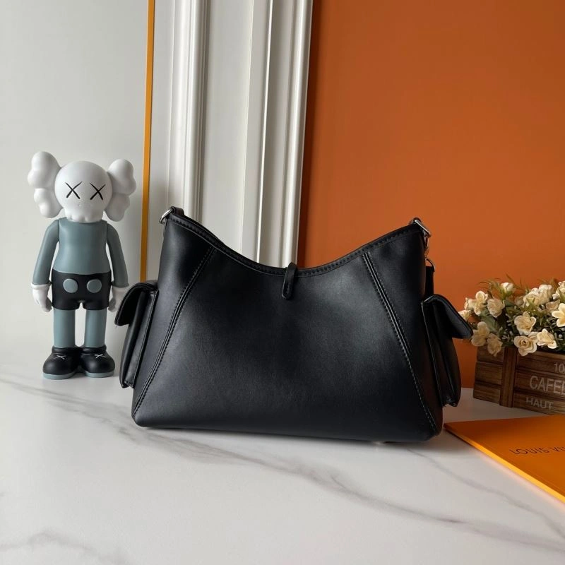 Louis Vuitton Shopping Bags TechFriendly 88516