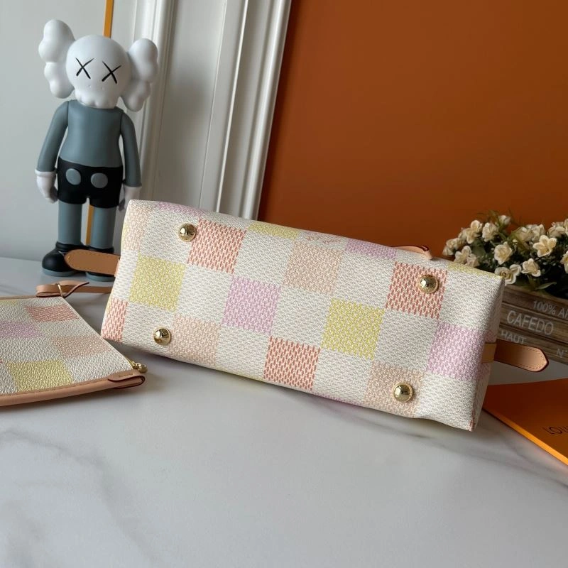Comfortable Louis Vuitton Shopping Bags 88509