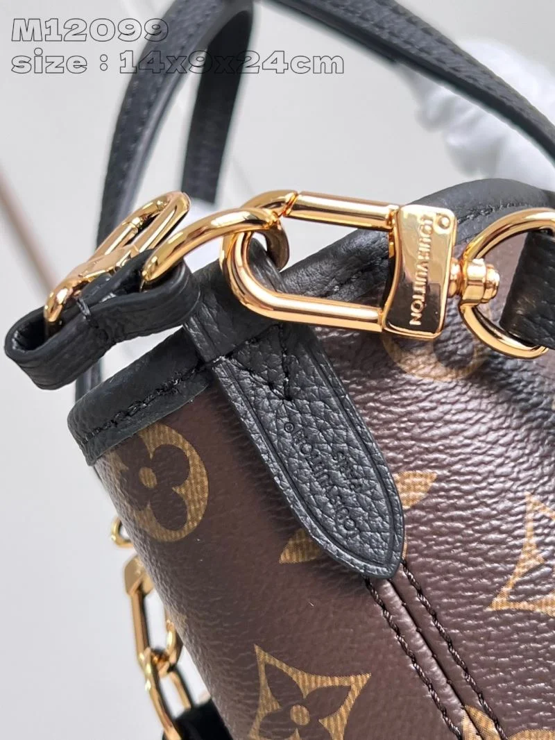 Louis Vuitton Shopping Bags Colorful 41181