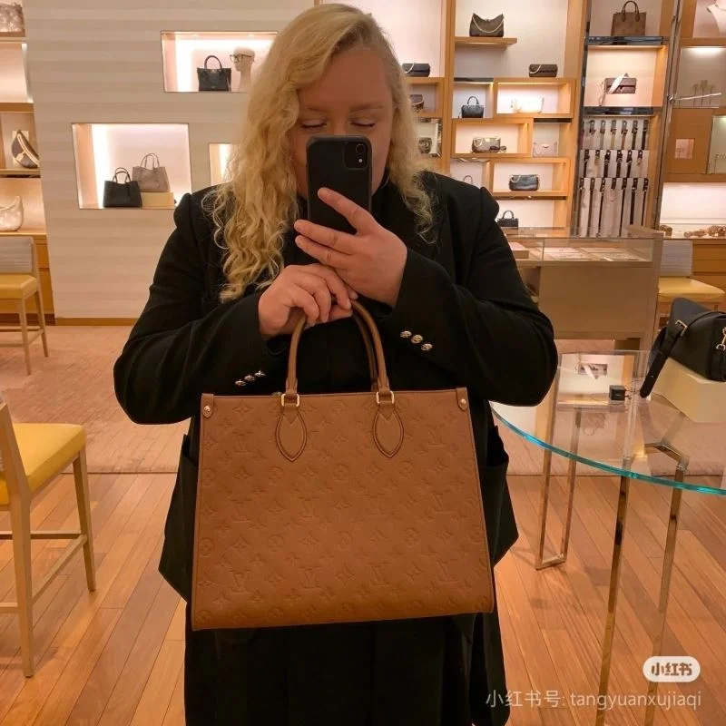 Efficient Louis Vuitton Shopping Bags 41129