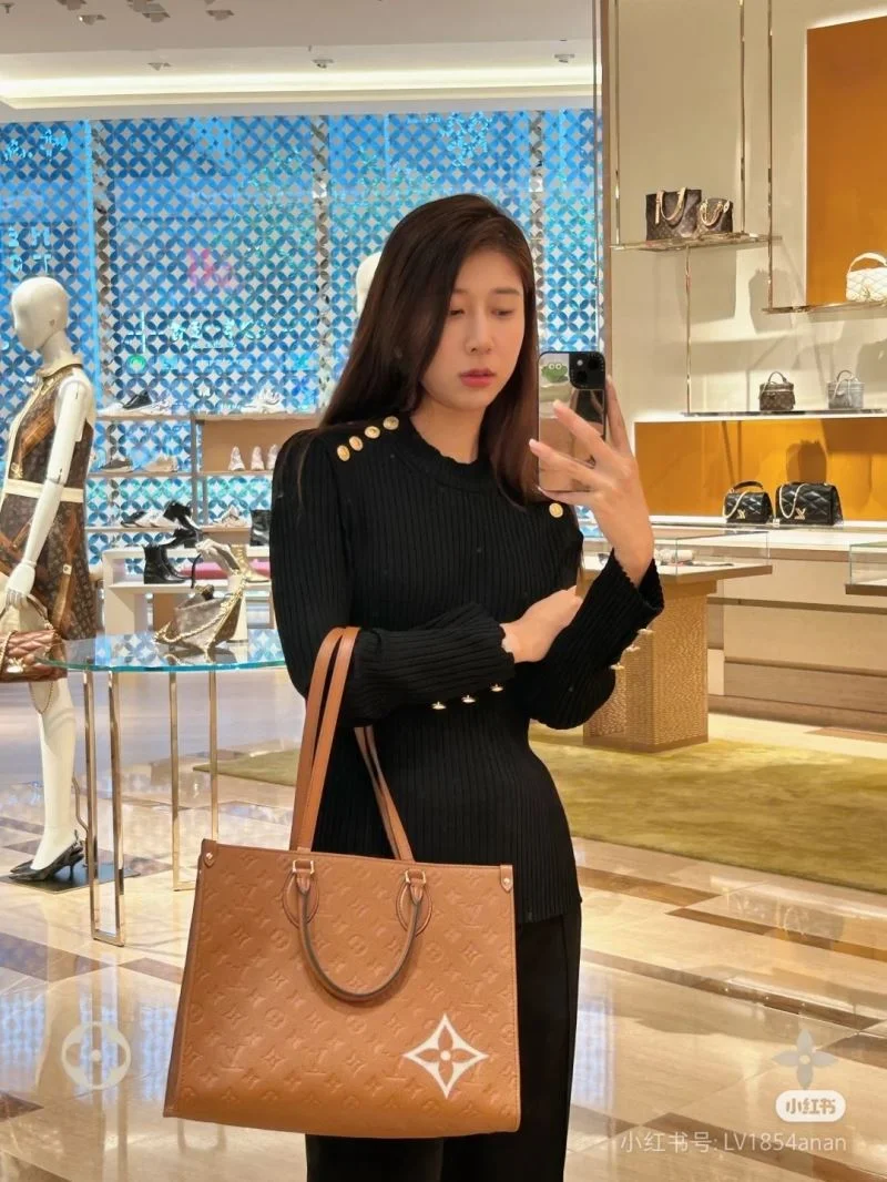 Efficient Louis Vuitton Shopping Bags 41129