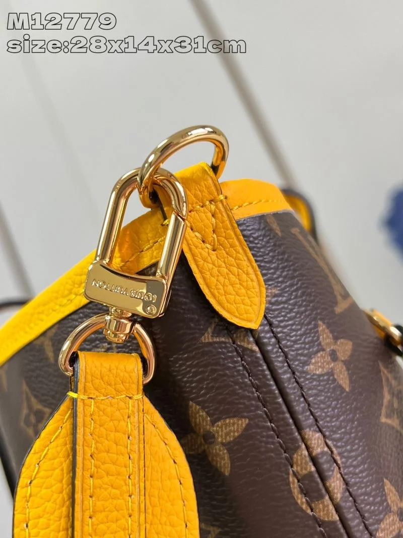 WeatherProof Louis Vuitton Shopping Bags 41116