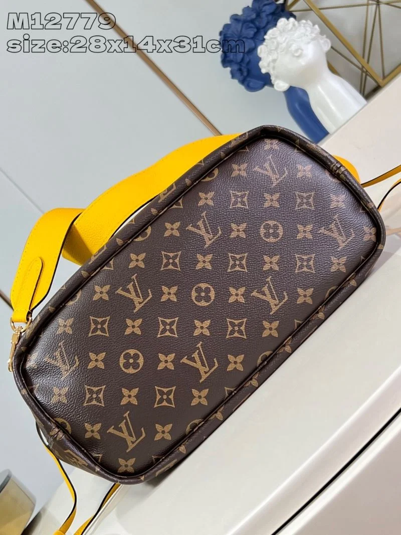 WeatherProof Louis Vuitton Shopping Bags 41116