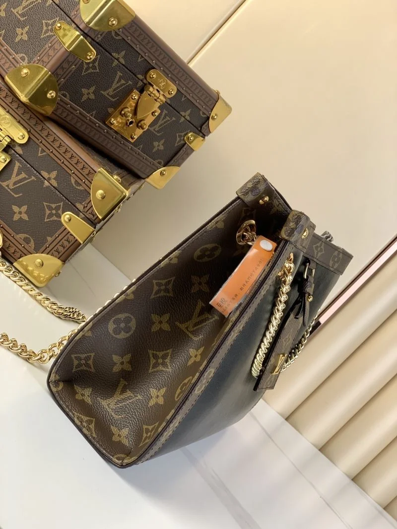 Lightweight Louis Vuitton Shopping Bags 41109
