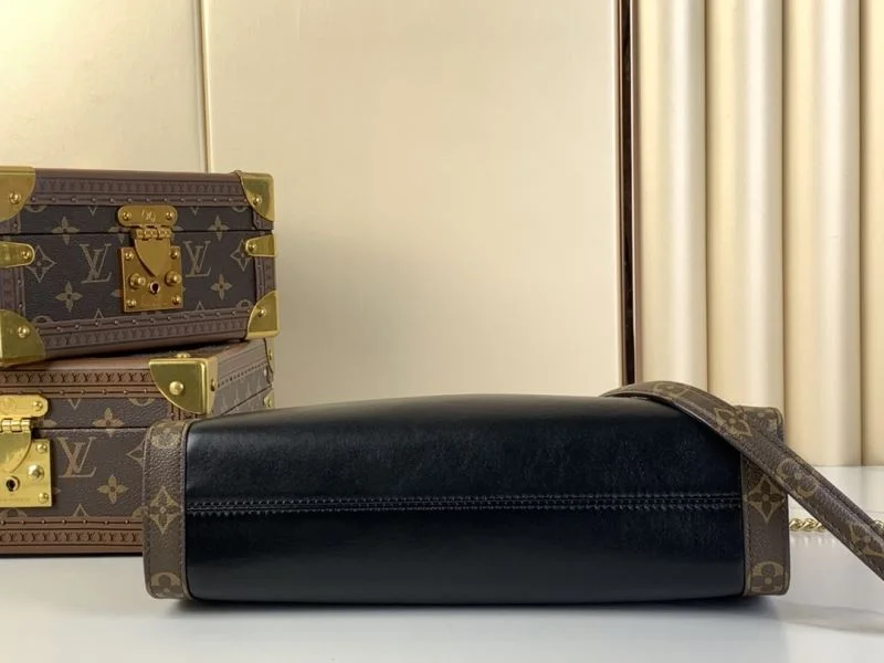 Lightweight Louis Vuitton Shopping Bags 41109