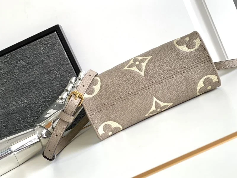 Louis Vuitton Shopping Bags DailyWear 41101