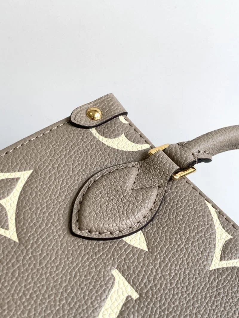 Louis Vuitton Shopping Bags DailyWear 41101