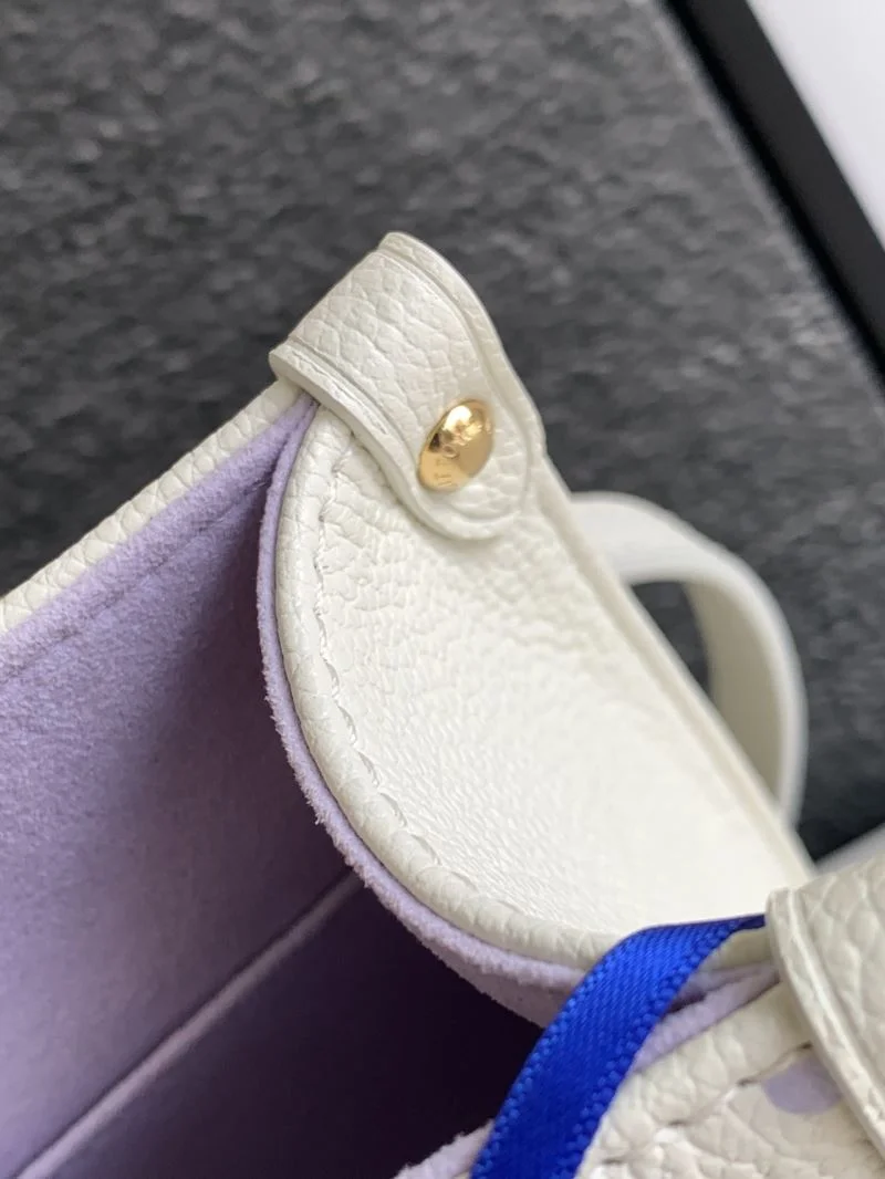 Youthful Louis Vuitton Shopping Bags 41139