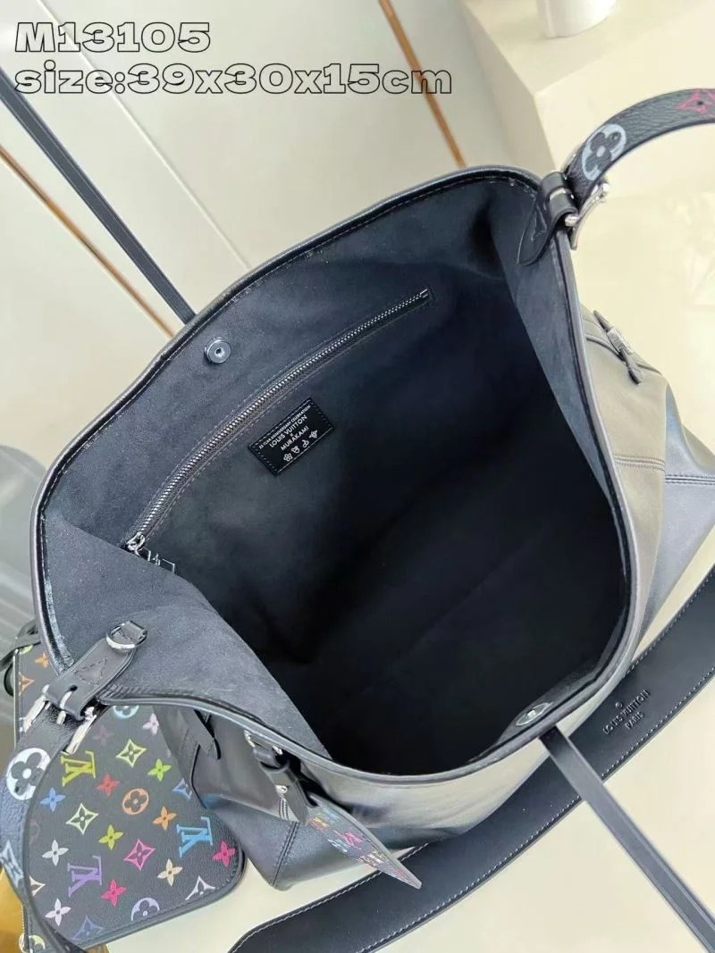 RelaxedFit Louis Vuitton Shopping Bags 41102