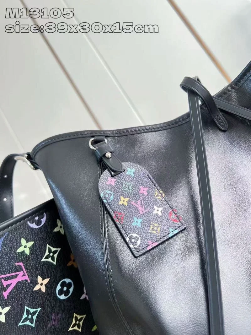 RelaxedFit Louis Vuitton Shopping Bags 41102