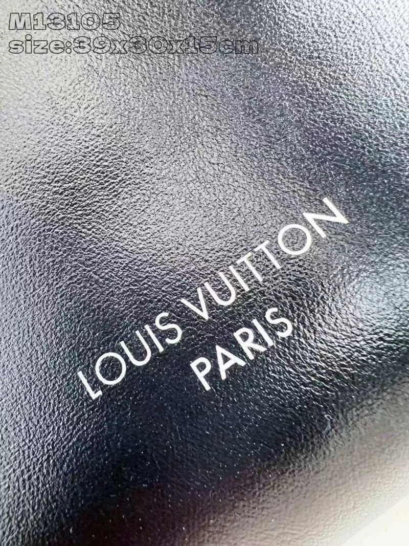 RelaxedFit Louis Vuitton Shopping Bags 41102
