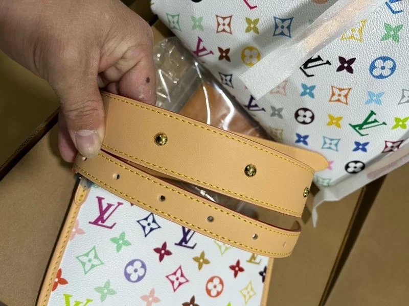 Durable Louis Vuitton Shopping Bags 41103