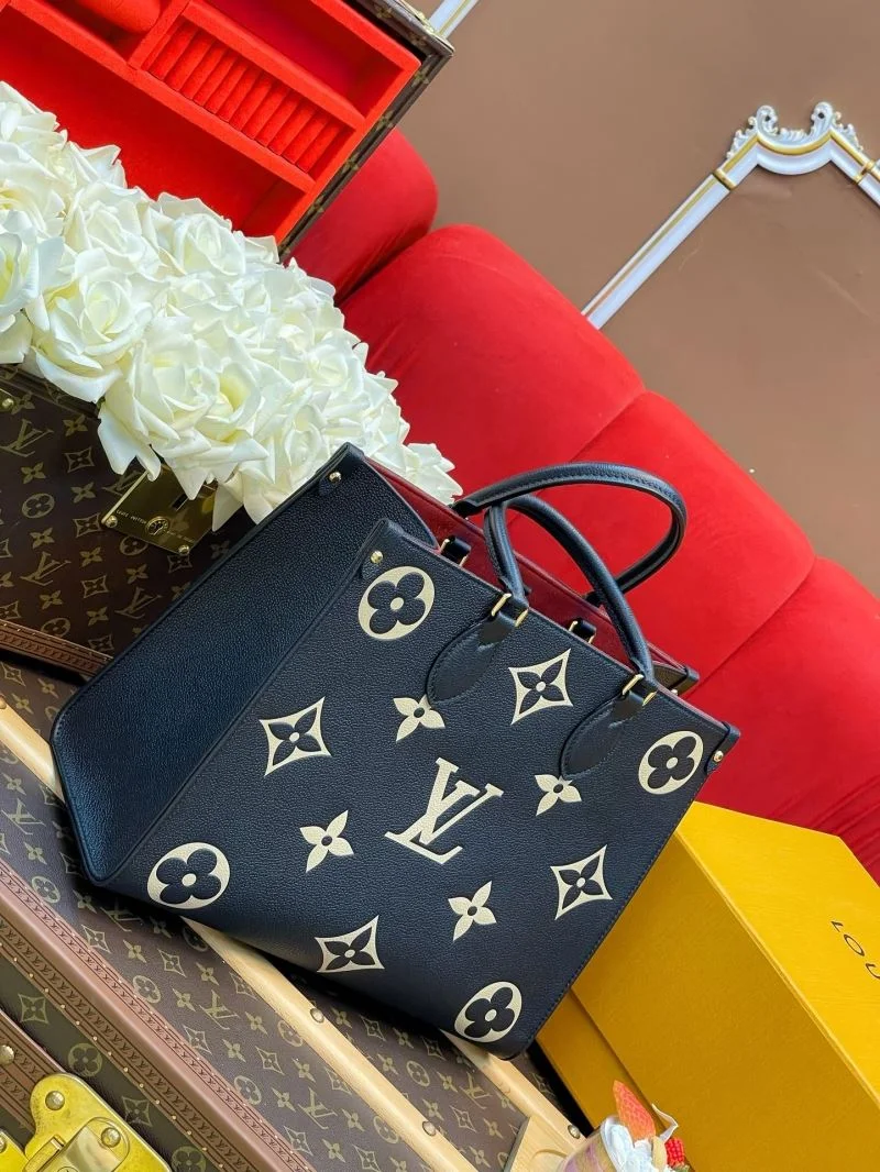 Compact Louis Vuitton Shopping Bags 40503