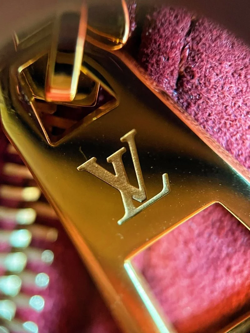 Compact Louis Vuitton Shopping Bags 40503