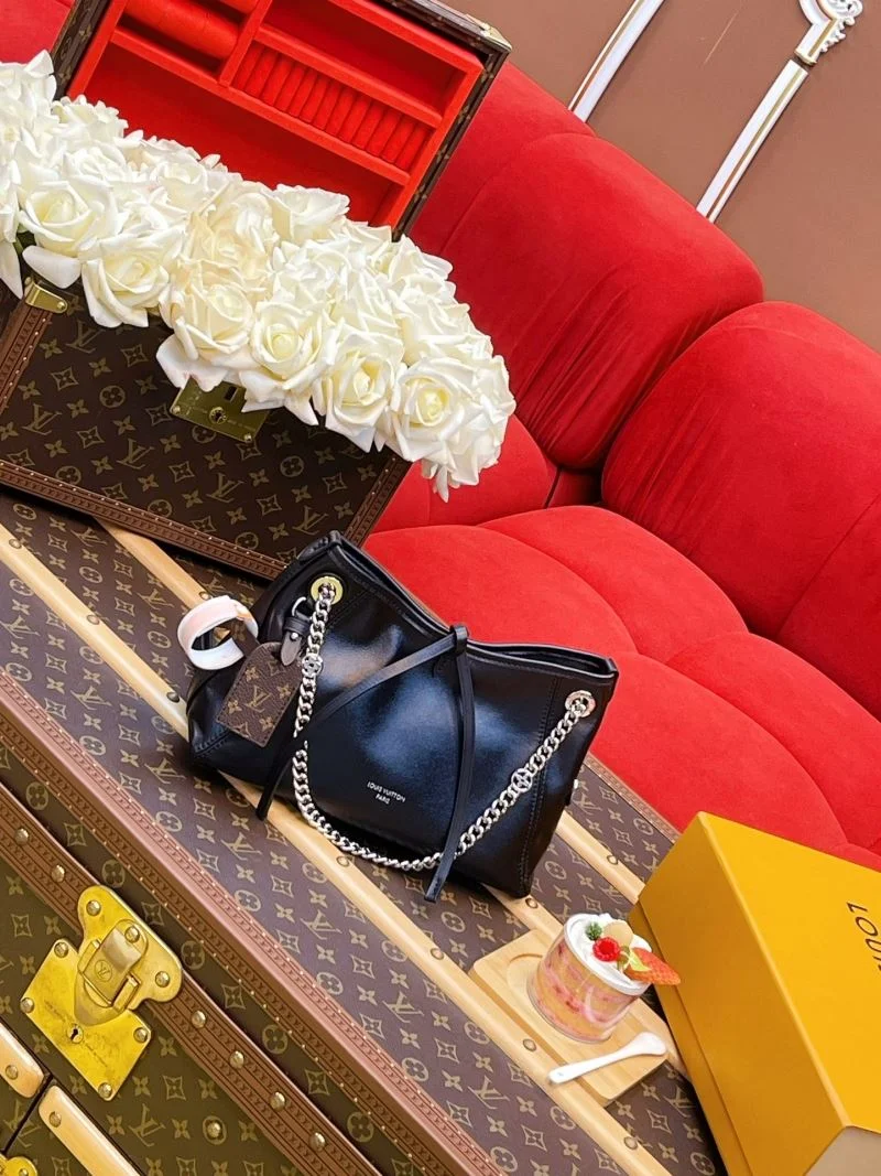 Durable Louis Vuitton Shopping Bags 40455