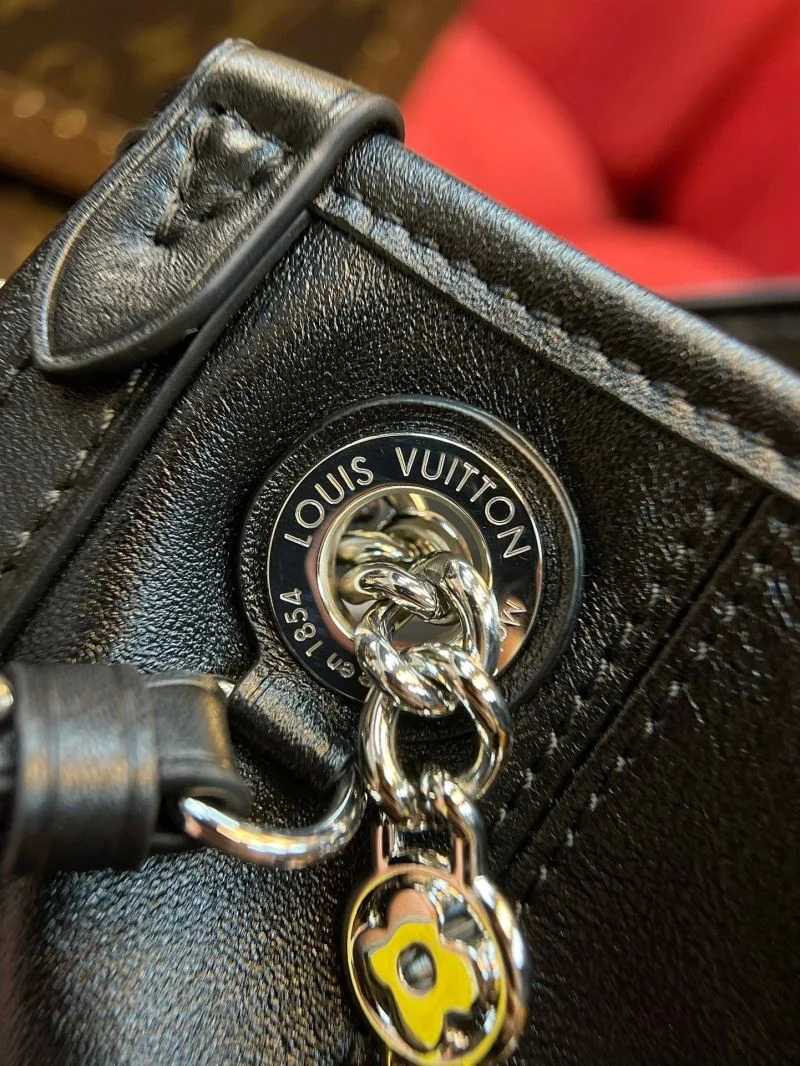 Durable Louis Vuitton Shopping Bags 40455