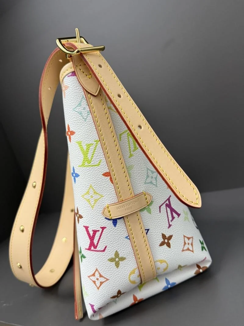 Lightweight Louis Vuitton Shopping Bags 40438
