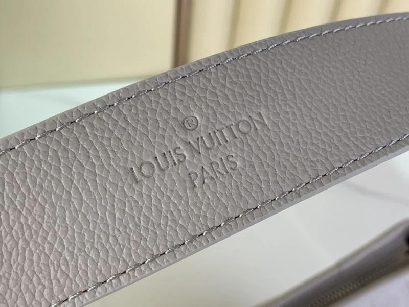 Premium Louis Vuitton Shopping Bags 40445