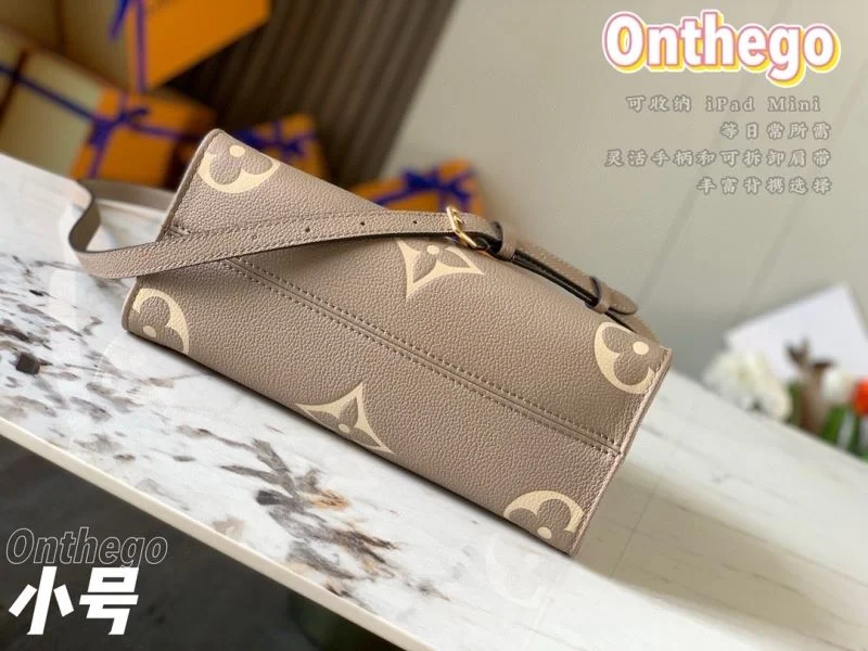 Louis Vuitton Shopping Bags Fashionable 40435