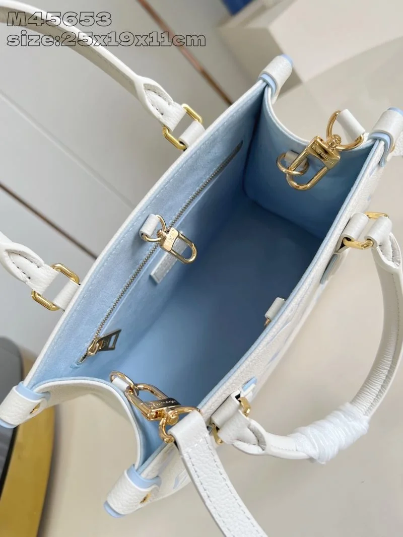 EyeCatching Louis Vuitton Shopping Bags 40427