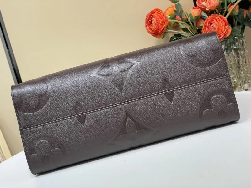 StreetReady Louis Vuitton Shopping Bags 40465