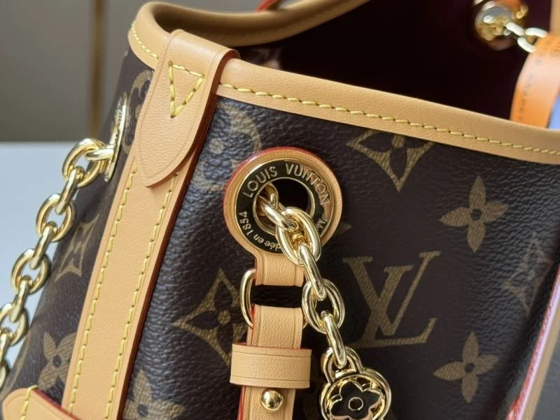 Sporty Louis Vuitton Shopping Bags 49177