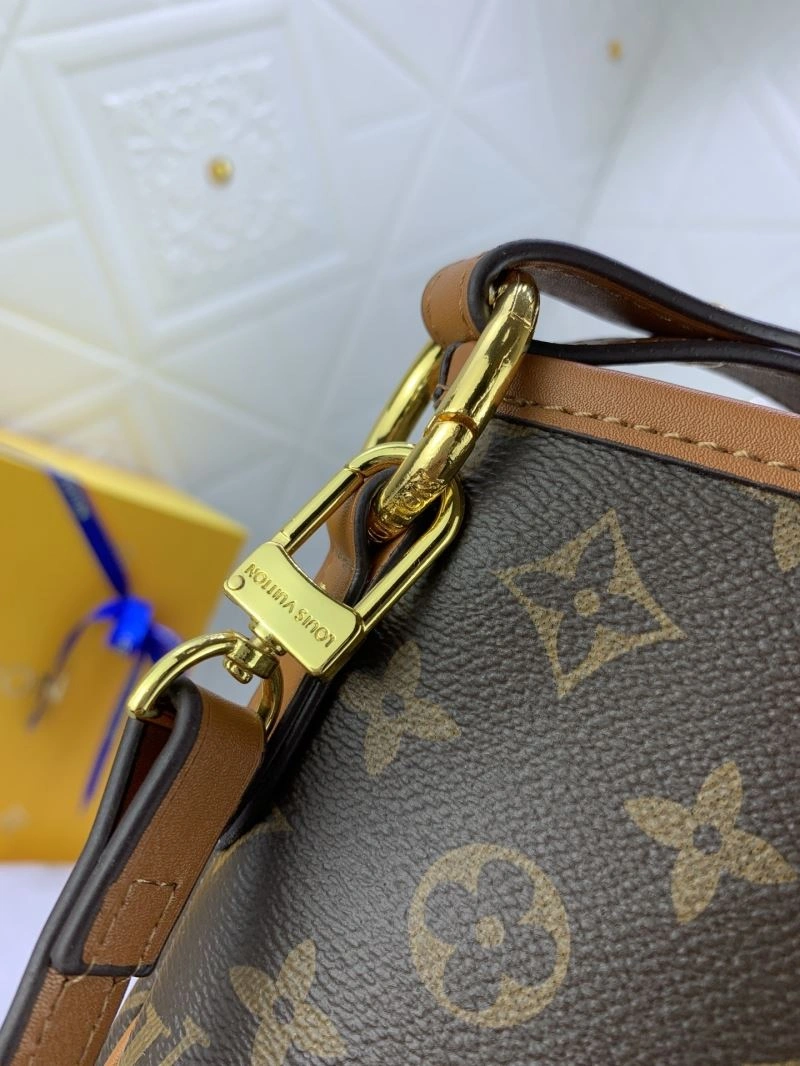 Chic Louis Vuitton Shopping Bags 79550
