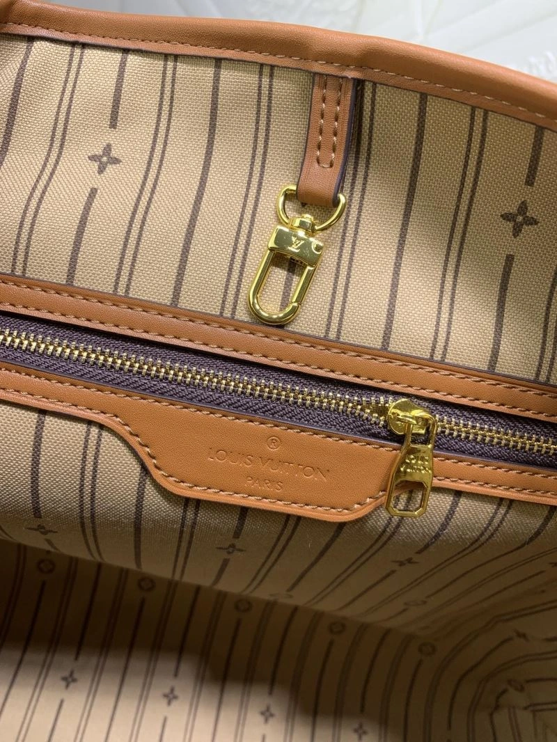 Chic Louis Vuitton Shopping Bags 79550
