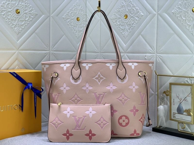 Louis Vuitton Shopping Bags SunProtective 79529