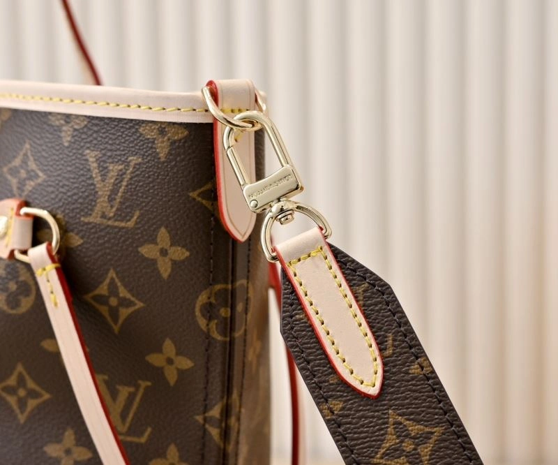 Louis Vuitton Shopping Bags ModernLook 79518
