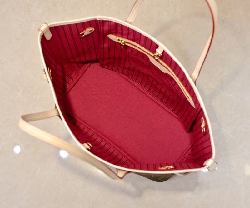 Louis Vuitton Shopping Bags ModernLook 79518