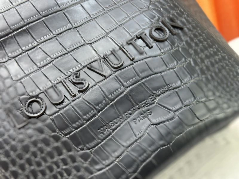 Louis Vuitton Shopping Bags EyeCatching 79464