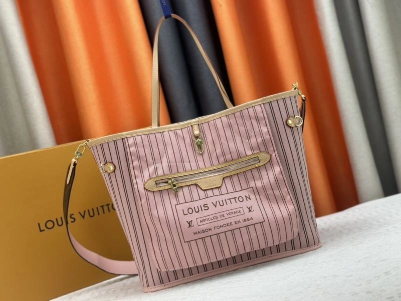 WeatherProof Louis Vuitton Shopping Bags 79456