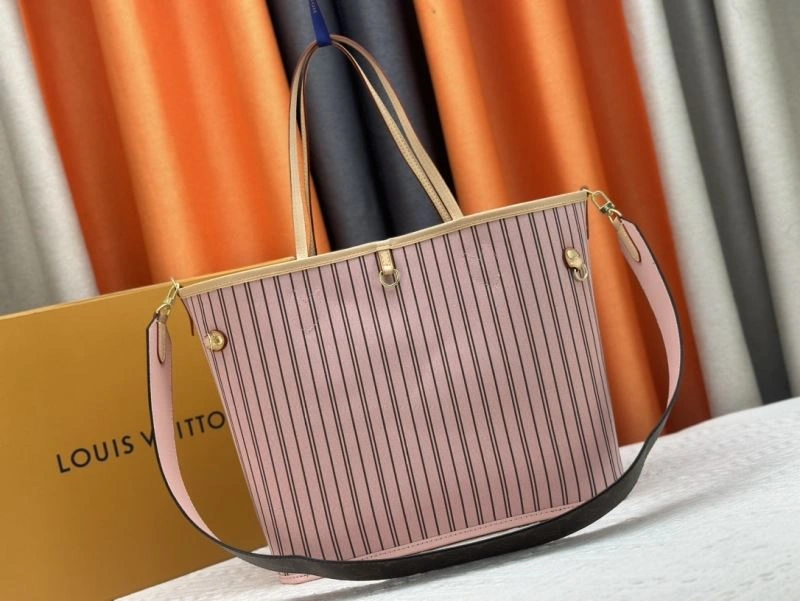 WeatherProof Louis Vuitton Shopping Bags 79456