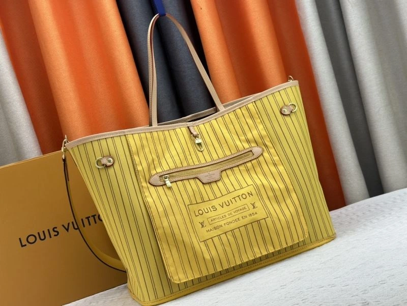 Functional Louis Vuitton Shopping Bags 79473