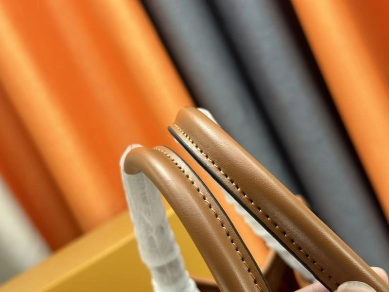 FreshLook Louis Vuitton Shopping Bags 79459